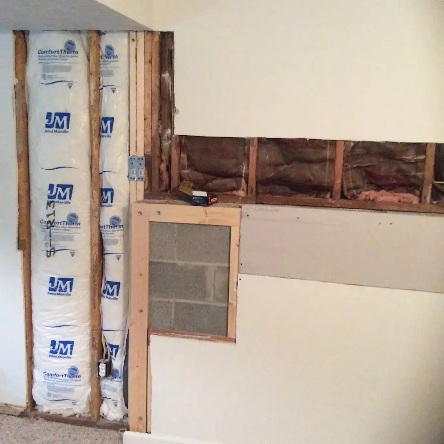 Wall insulation replacement during Structural Drying in Columbia